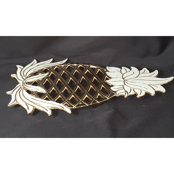 Vtg Japan WM A Rogers Pineapple Trivet Hot Plate Holder Wall Hanger Brass White - Picture 5 of 5